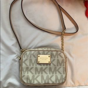 Small Michael Kors crossbody